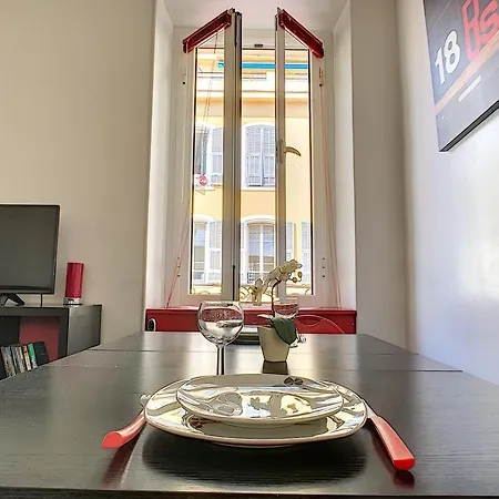 Nestor&jeeves - Red Touch - - Close Sea *