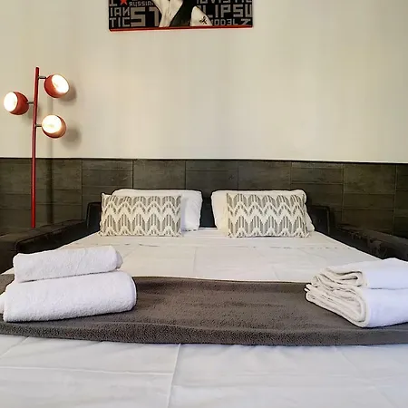 Nestor&jeeves - Red Touch - - Close Sea * Νίκαια