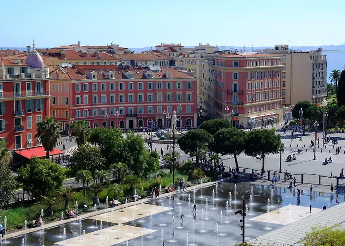 Nestor&jeeves - Red Touch - - Close Sea Appartement *